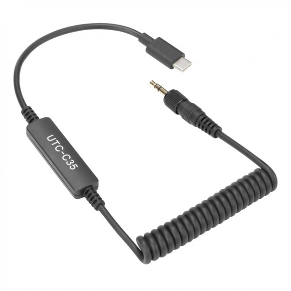 Saramonic UTC-C35 3.5mm Locking Type Male Jack to USB-C Saramonic UTC-C35 3.5mm Locking Type Male Jack to USB-C